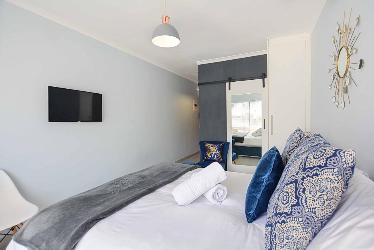 Sea Breeze Apartments Bloubergstrand Exteriér fotografie