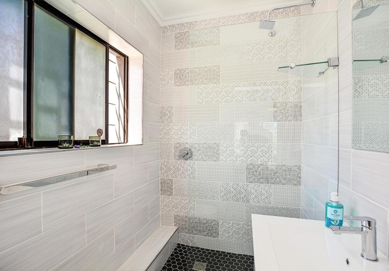 Sea Breeze Apartments Bloubergstrand Exteriér fotografie