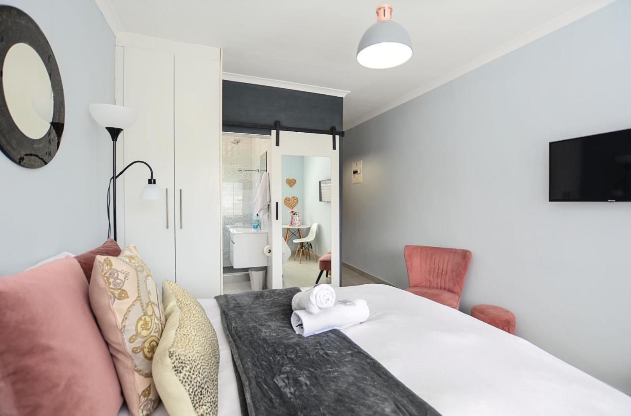 Sea Breeze Apartments Bloubergstrand Exteriér fotografie